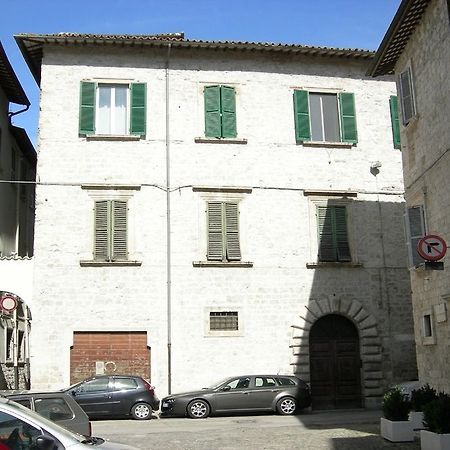 Language And Art Acomodação com café da manhã Ascoli Piceno Exterior foto